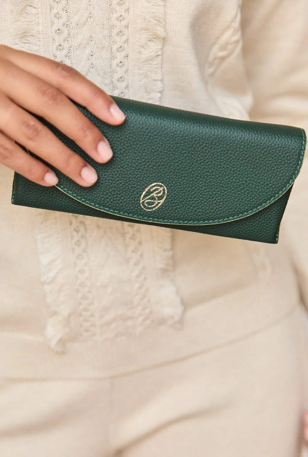 The Iris Eyewear Case - Deep Green - Image 3