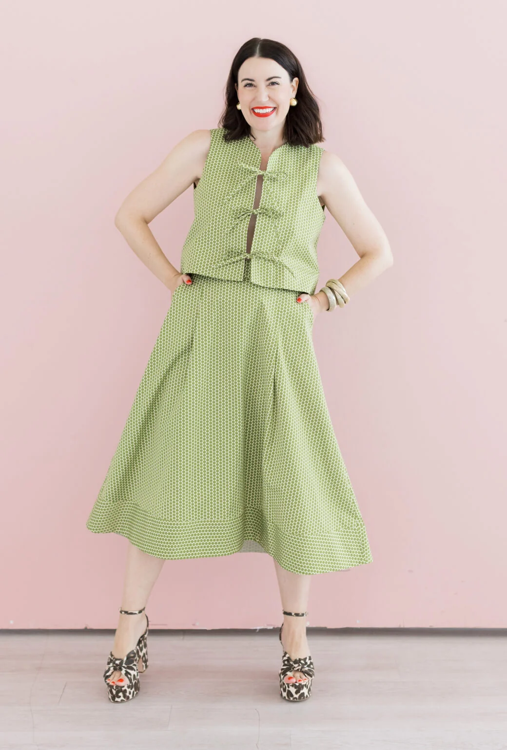 Buru x Val Flat Front MIDI Skirt - Green Polka Dot