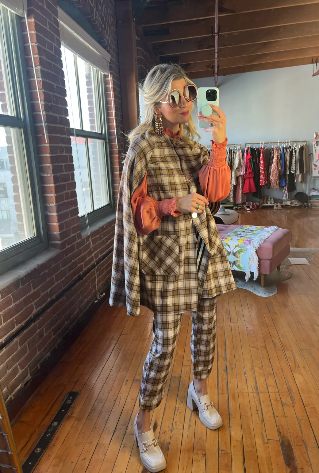 Mama Cape - Brown Plaid - Image 5