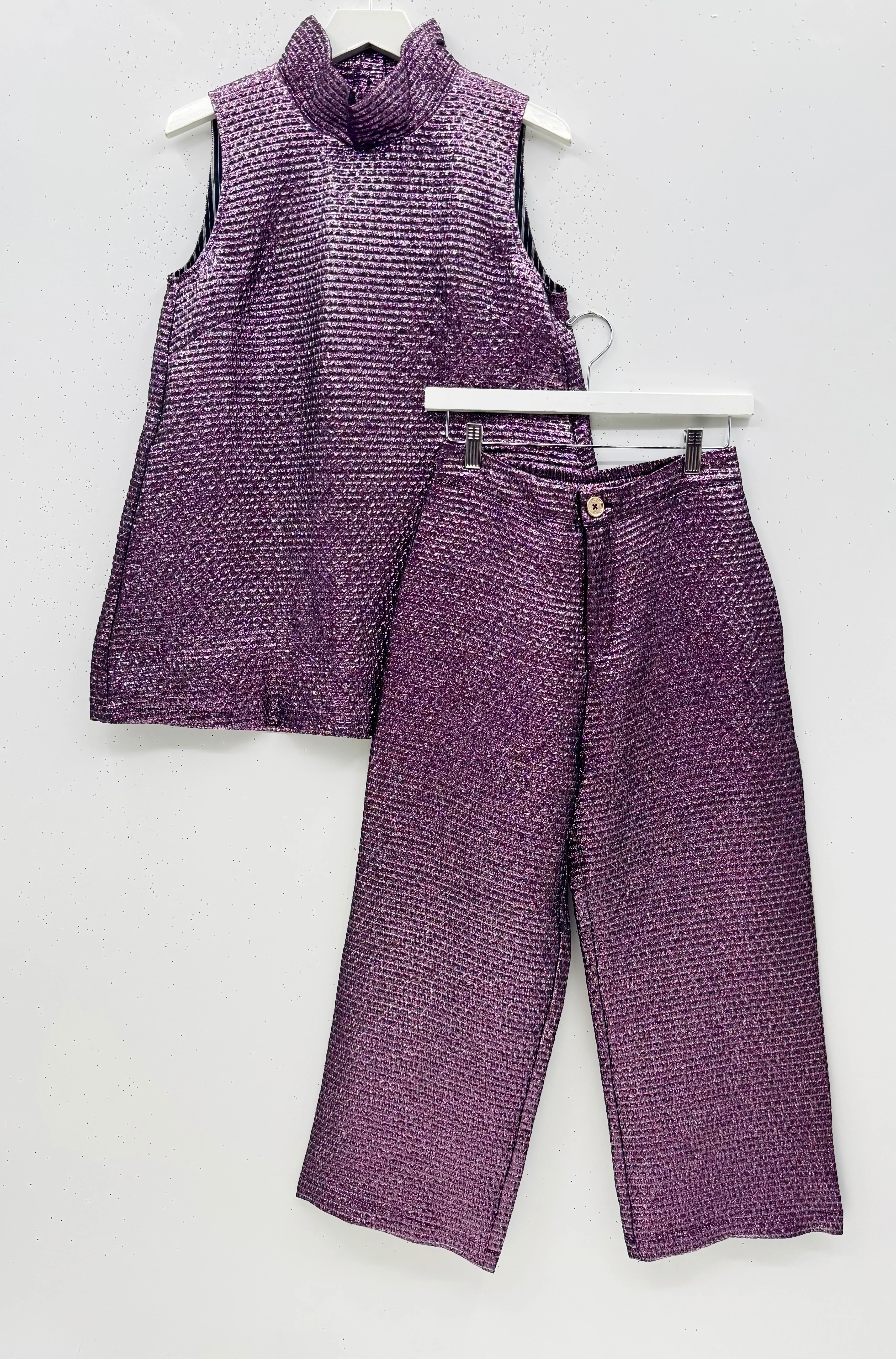 Sleeveless Mod Top & Le Culottes SET - Quilted Magenta Metallic