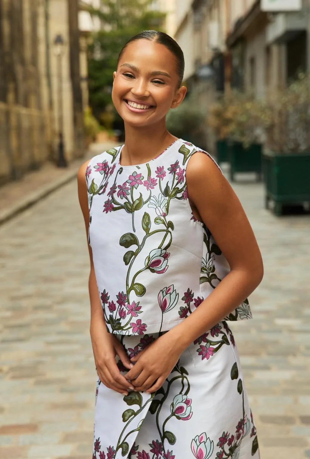 The Betsey Top - Pewter Vines
