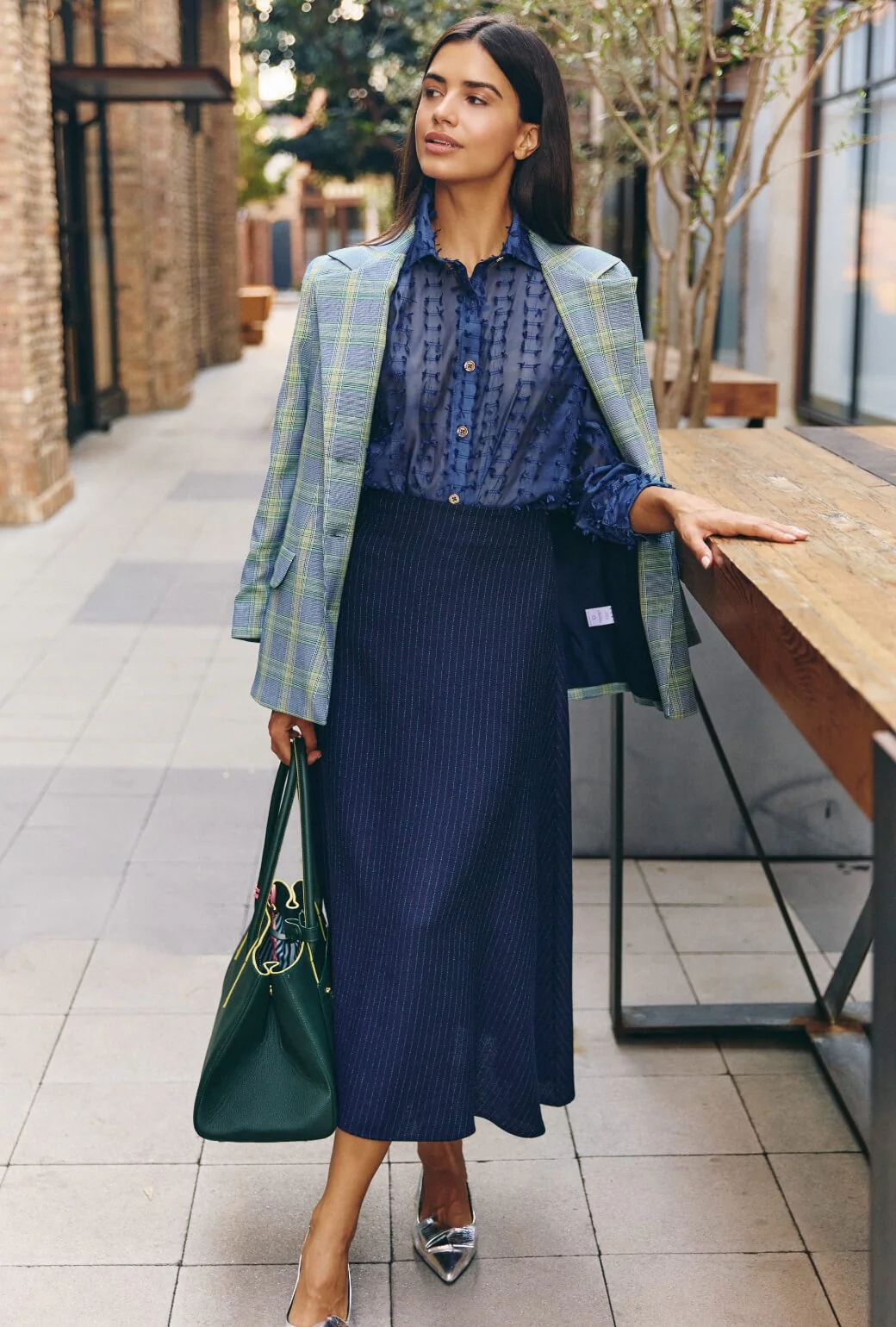 The Fern Tote - Deep Green - Image 4